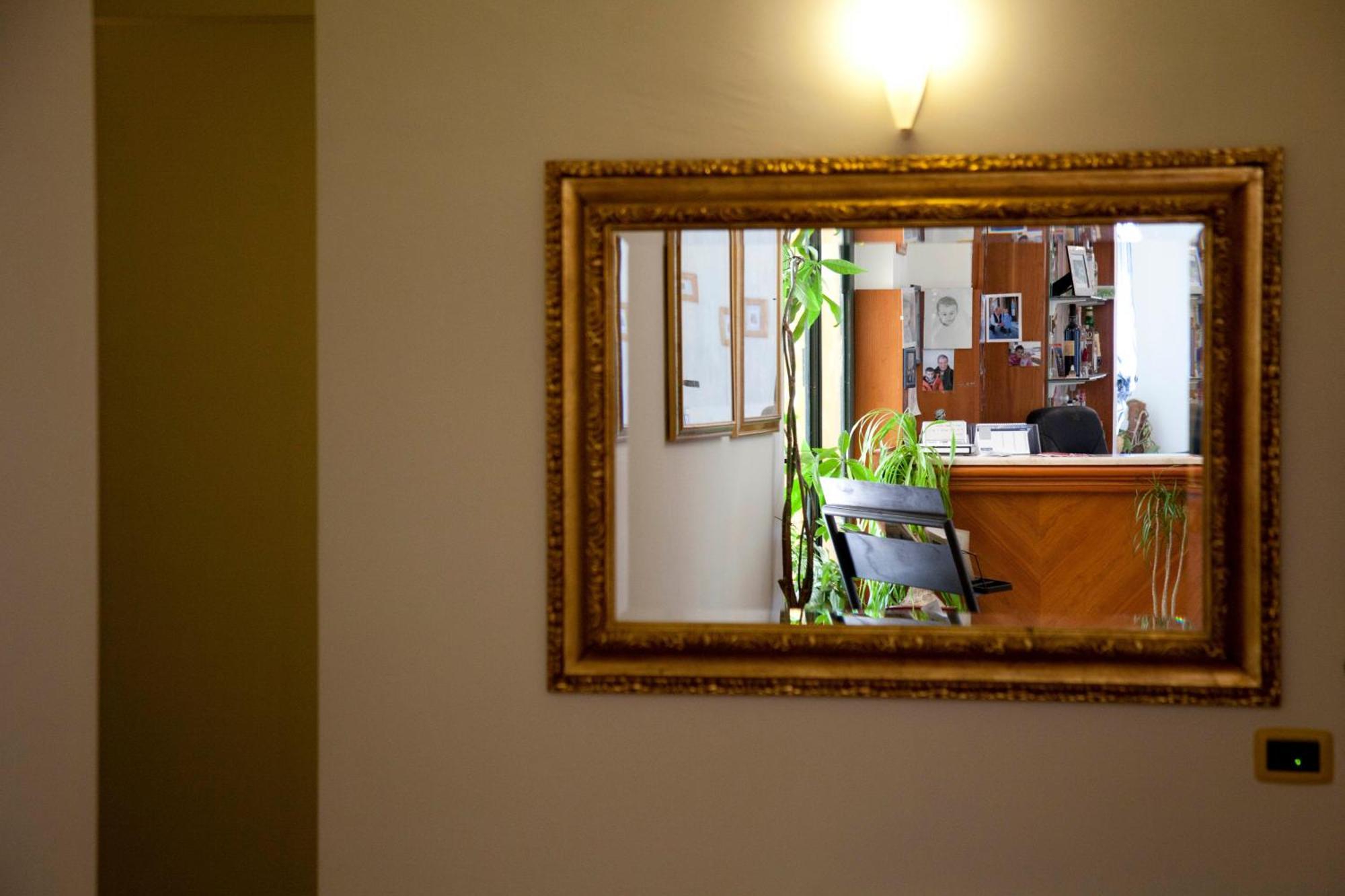 Albergo Da Benedetta Vetralla Eksteriør billede