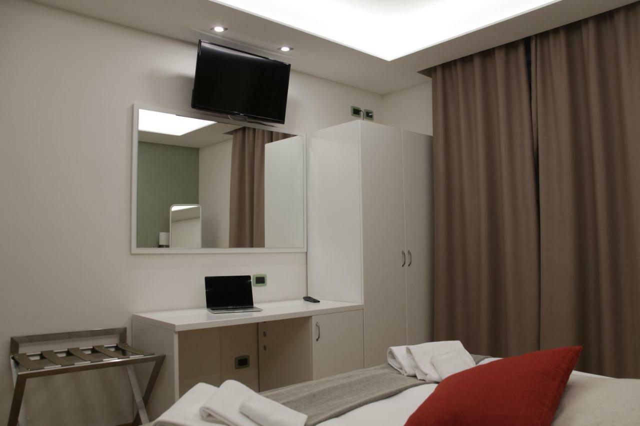 Albergo Da Benedetta Vetralla Eksteriør billede